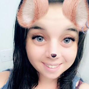 Meet your Posher, Melanie